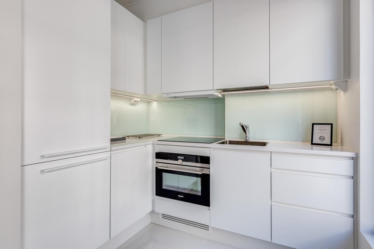 Apartment Homes *